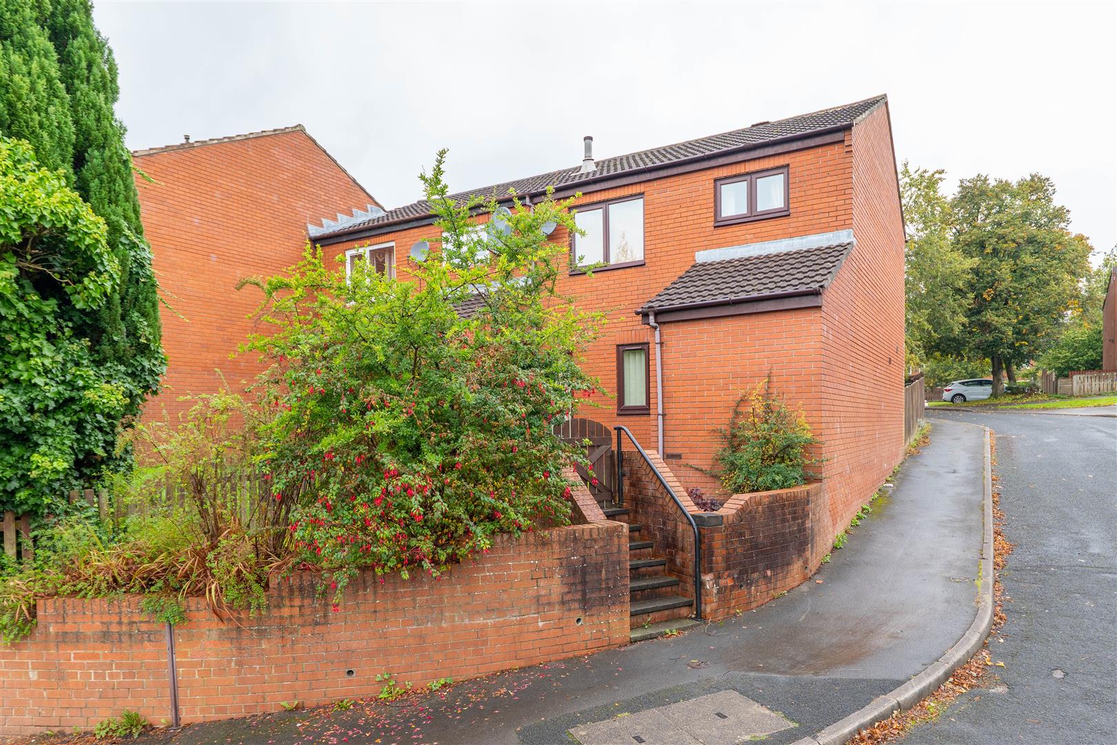 Seven Acres, Preston